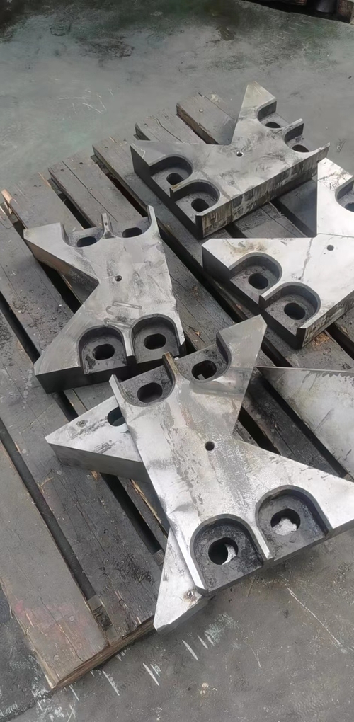 Dernière affaire concernant coupe de billette en acier de 160x160mm à température élevée de 1200° -1400°