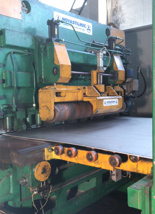 Dernière affaire concernant Lignes de coupe de machine de découpeuse de tôle de NOVASTILMEC-COIL, offre de lame de coupe