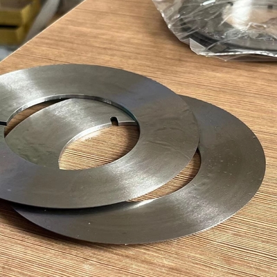 Couteaux de découpe circulaires durables Ra0.2-Ra0.4 avec meulage CNC pour une découpe précise