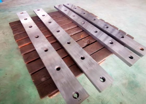 Couteau de guillotine de lames de cisaillement de tôle d'acier inoxydable pour la découpeuse croisée