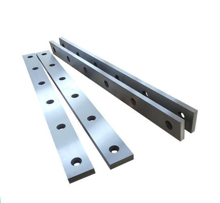 Ajustement H13K de lames de cisaillement de tôle de bobine pour des lignes de galvanisation